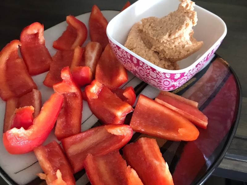 Bell Pepper and Hummus Snack