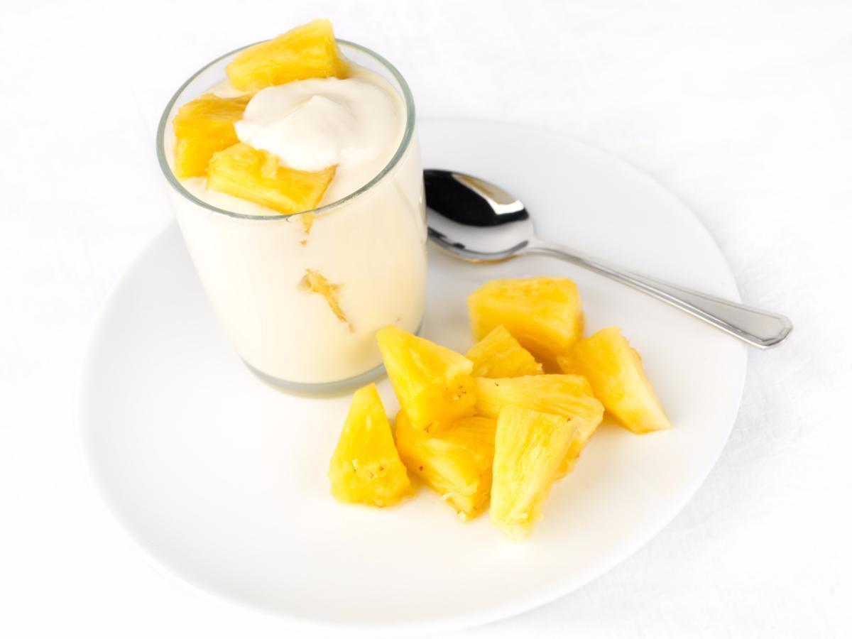 Yogurt & Pineapple